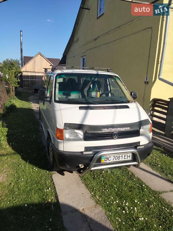 Минивэн Volkswagen Transporter 2000 в Львове