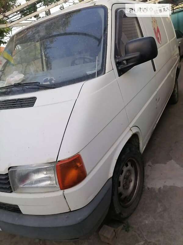 Вантажний фургон Volkswagen Transporter 1996 в Херсоні