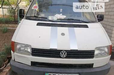 Вантажний фургон Volkswagen Transporter 1996 в Херсоні