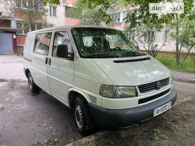 Минивэн Volkswagen Transporter 2003 в Киеве