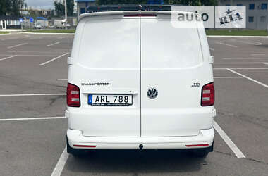 Минивэн Volkswagen Transporter 2015 в Житомире