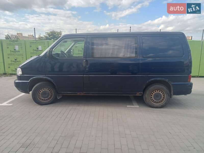 Минивэн Volkswagen Transporter 2001 в Виннице