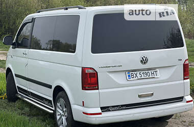 Мінівен Volkswagen Transporter 2015 в Красилові