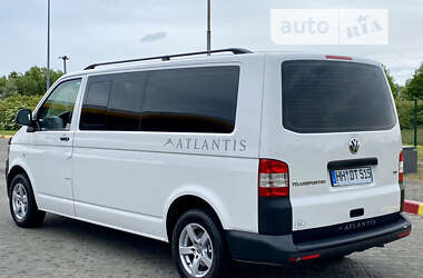 Минивэн Volkswagen Transporter 2015 в Черновцах