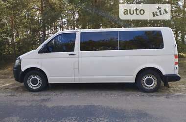 Минивэн Volkswagen Transporter 2015 в Тячеве