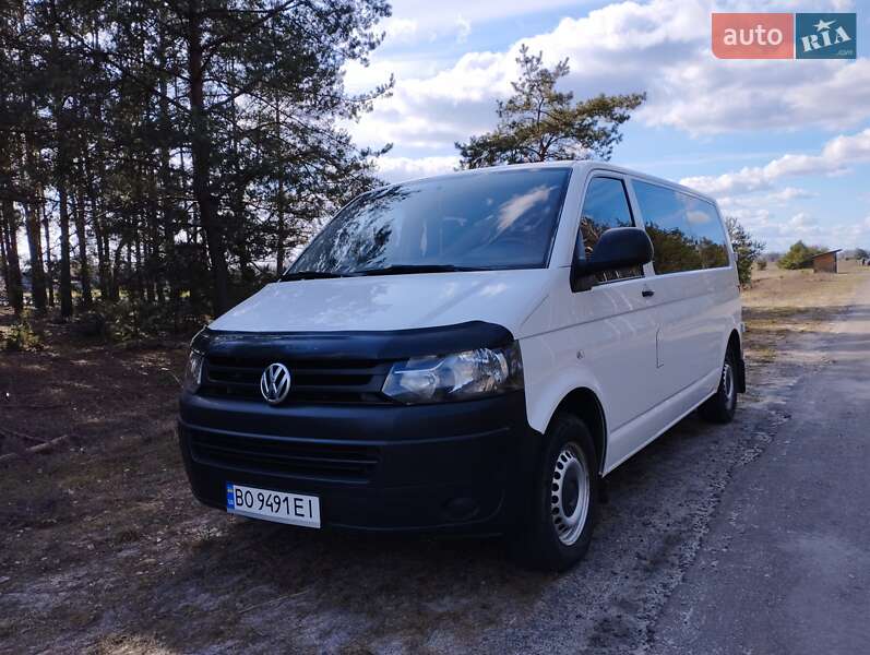 Мінівен Volkswagen Transporter 2015 в Камені-Каширському