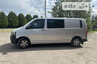 Минивэн Volkswagen Transporter 2010 в Нововолынске