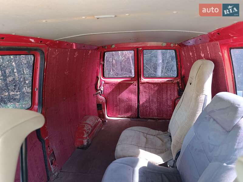 Минивэн Volkswagen Transporter 1998 в Луцке