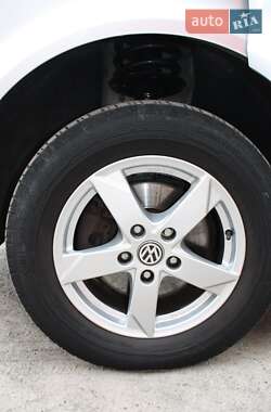 Грузовой фургон Volkswagen Transporter 2014 в 