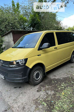 Мінівен Volkswagen Transporter 2016 в Вінниці