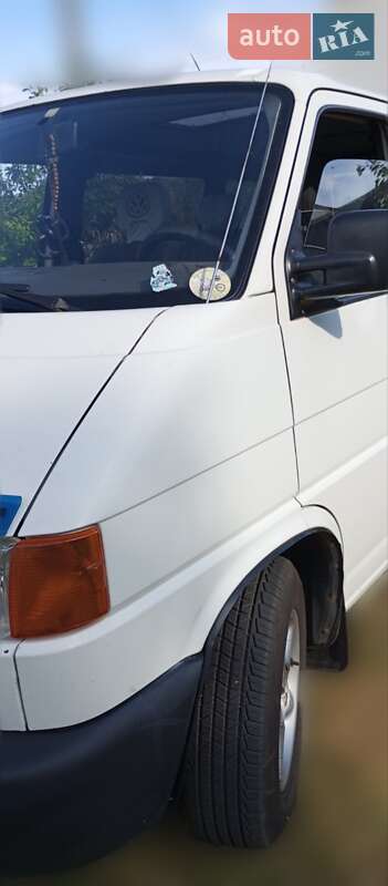 Минивэн Volkswagen Transporter 2000 в Черкассах