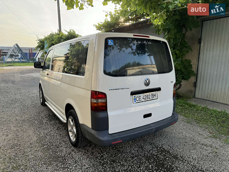 Минивэн Volkswagen Transporter 2005 в Черновцах