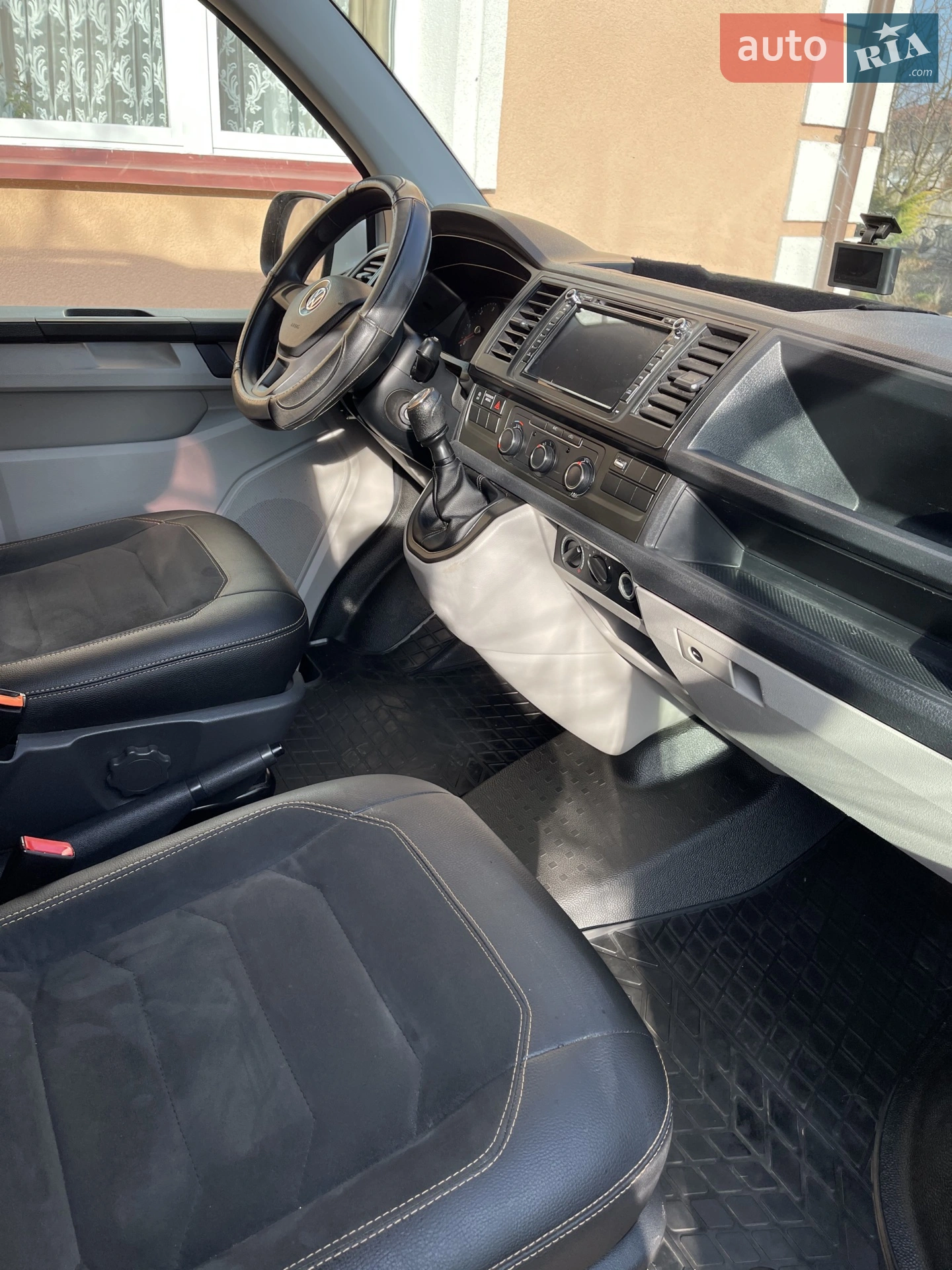 2016 Volkswagen Transporter - мініатюра 9