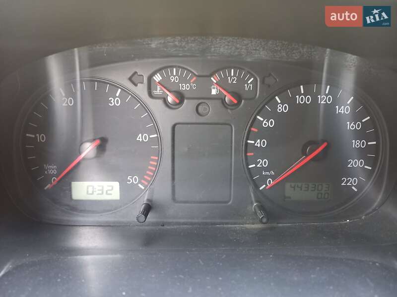 Минивэн Volkswagen Transporter 2000 в Ужгороде