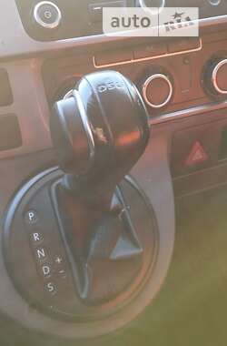 Вантажопасажирський фургон Volkswagen Transporter 2012 в 