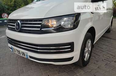 Вантажний фургон Volkswagen Transporter 2018 в Дубні