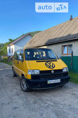 Минивэн Volkswagen Transporter 2000 в Тячеве