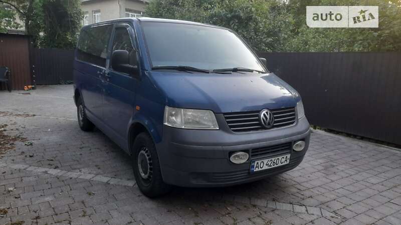 Мінівен Volkswagen Transporter 2004 в Івано-Франківську