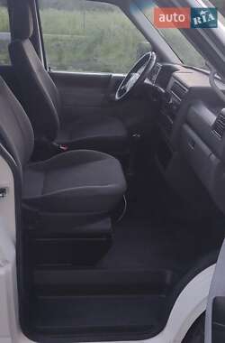 Минивэн Volkswagen Transporter 2002 в 