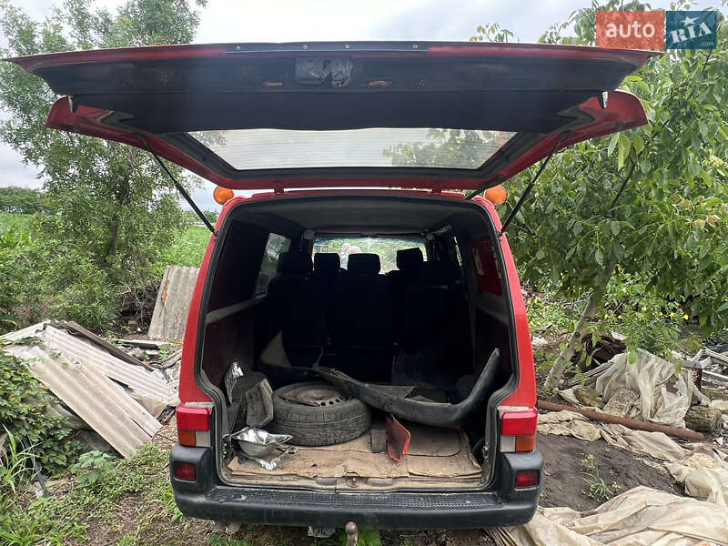 Минивэн Volkswagen Transporter 2001 в Беляевке