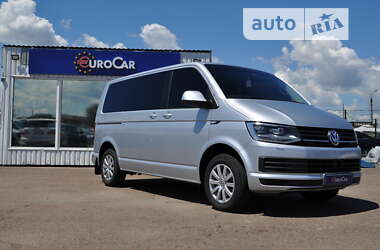 Мінівен Volkswagen Transporter 2016 в Києві