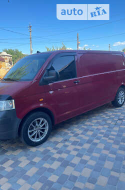 Грузовой фургон Volkswagen Transporter 2005 в Могилев-Подольске