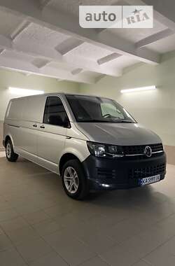 Вантажний фургон Volkswagen Transporter 2016 в Кривому Розі