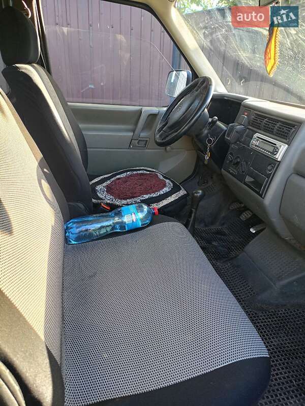 Минивэн Volkswagen Transporter 1997 в Чернигове фото 9 Минивэн Volkswagen Transporter 1997 в Чернигове