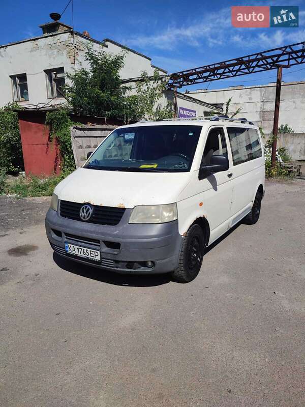 Минивэн Volkswagen Transporter 2004 в Киеве