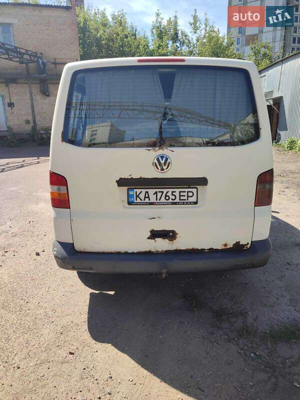 Минивэн Volkswagen Transporter 2004 в Киеве