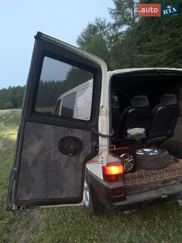 Минивэн Volkswagen Transporter 1999 в Бучаче