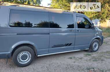 Грузовой фургон Volkswagen Transporter 2010 в Прилуках