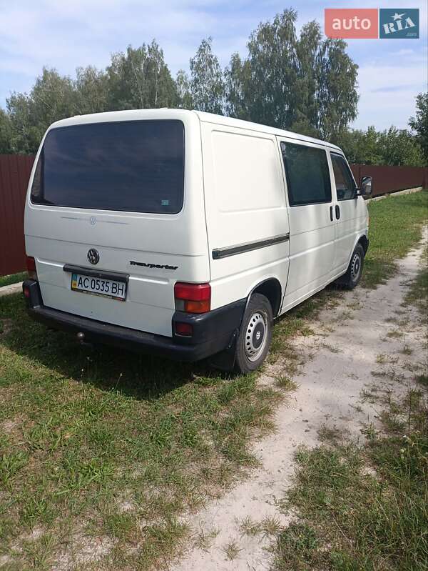 Минивэн Volkswagen Transporter 1998 в Ратным