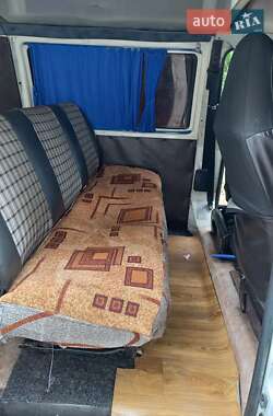 Мінівен Volkswagen Transporter 2000 в 