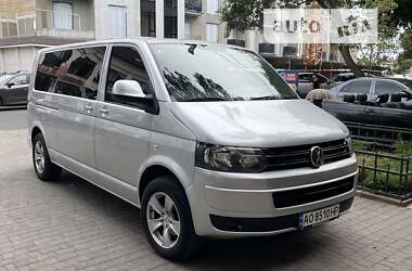 Вантажний фургон Volkswagen Transporter 2013 в Одесі