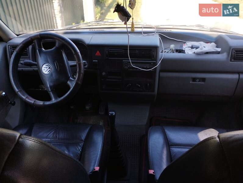 Мінівен Volkswagen Transporter 1999 в Володимирі
