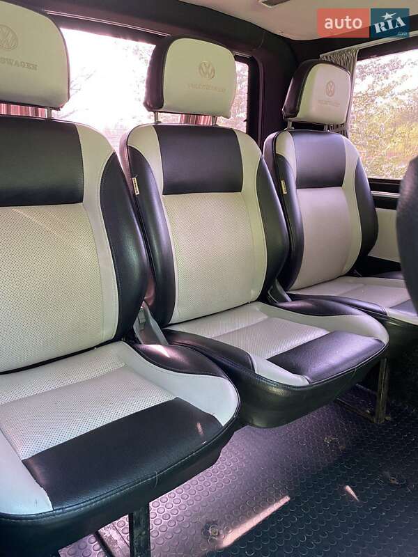 Минивэн Volkswagen Transporter 2005 в Чернигове