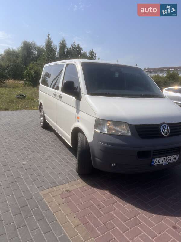 Минивэн Volkswagen Transporter 2005 в Луцке фото 2 Минивэн Volkswagen Transporter 2005 в Луцке