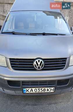Минивэн Volkswagen Transporter 2005 в 