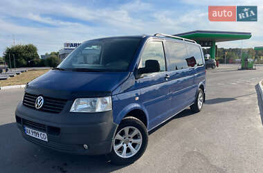 Минивэн Volkswagen Transporter 2009 в 