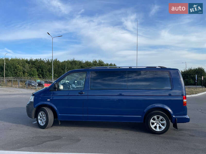 Мінівен Volkswagen Transporter 2009 в Полтаві