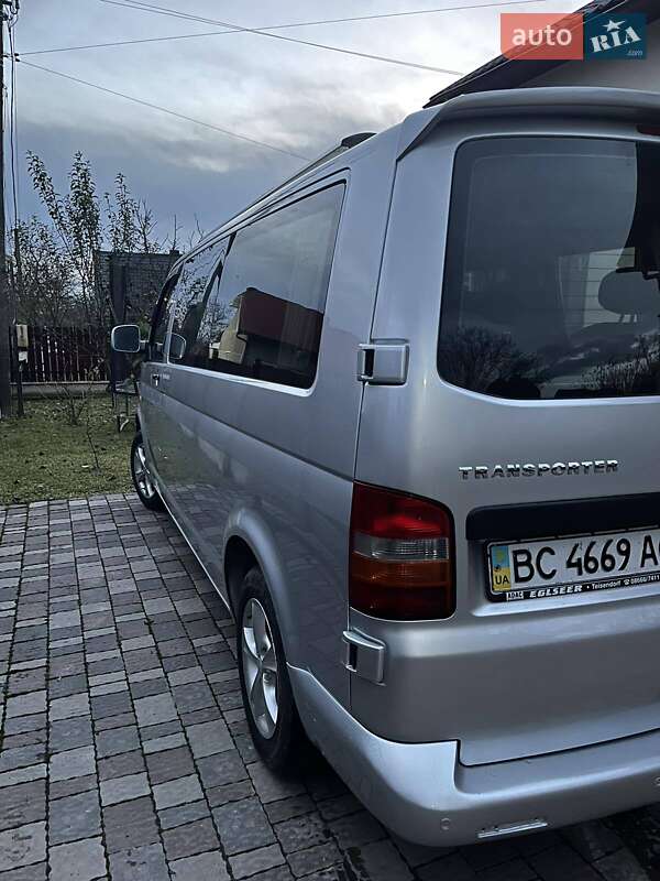 Минивэн Volkswagen Transporter 2009 в Ивано-Франковске