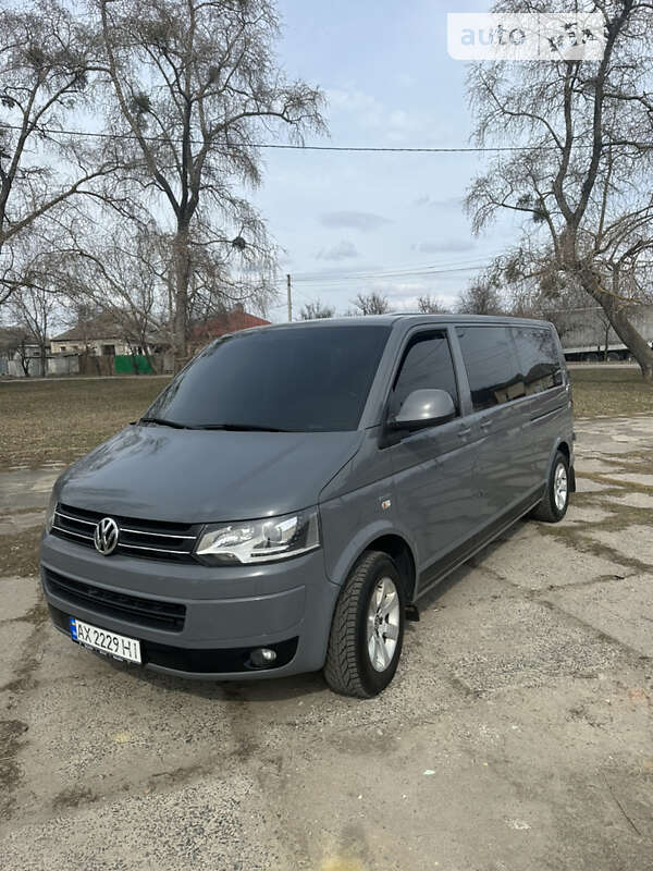 Минивэн Volkswagen Transporter 2014 в Харькове