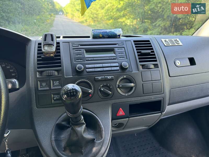 Минивэн Volkswagen Transporter 2007 в Ивано-Франковске