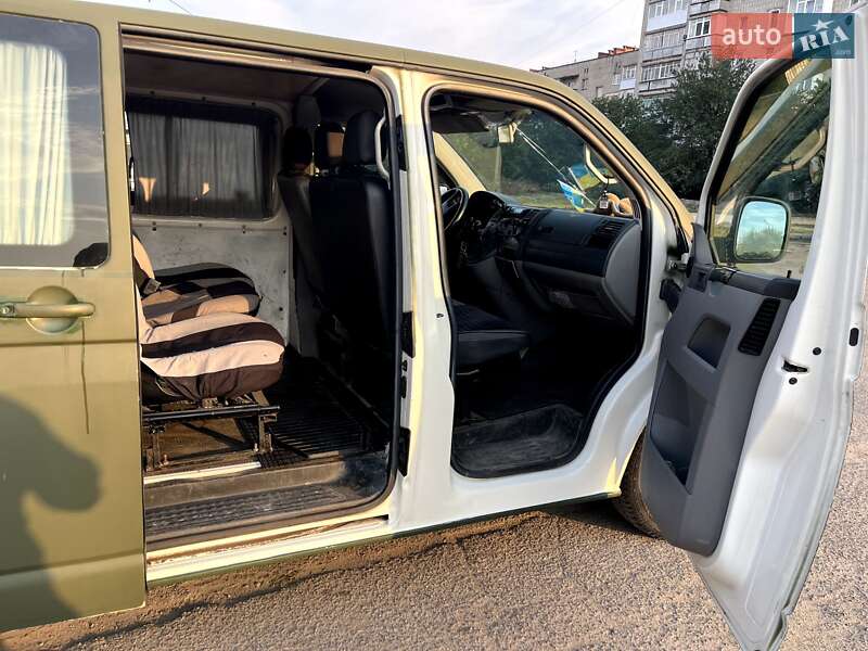 Минивэн Volkswagen Transporter 2004 в Харькове