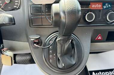 Минивэн Volkswagen Transporter 2014 в 