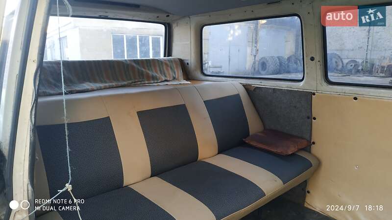 Минивэн Volkswagen Transporter 1986 в Одессе