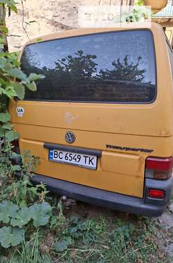 Грузовой фургон Volkswagen Transporter 1996 в Львове