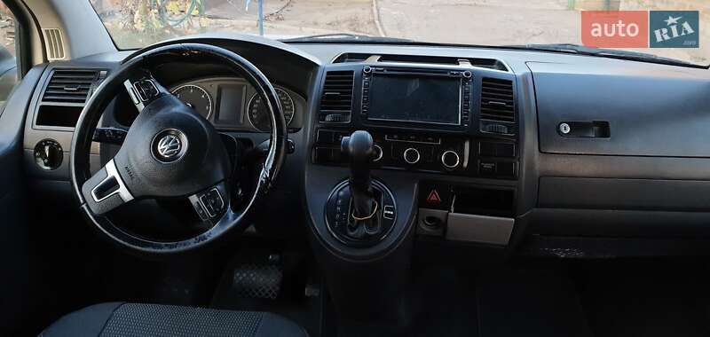 Минивэн Volkswagen Transporter 2010 в Кропивницком