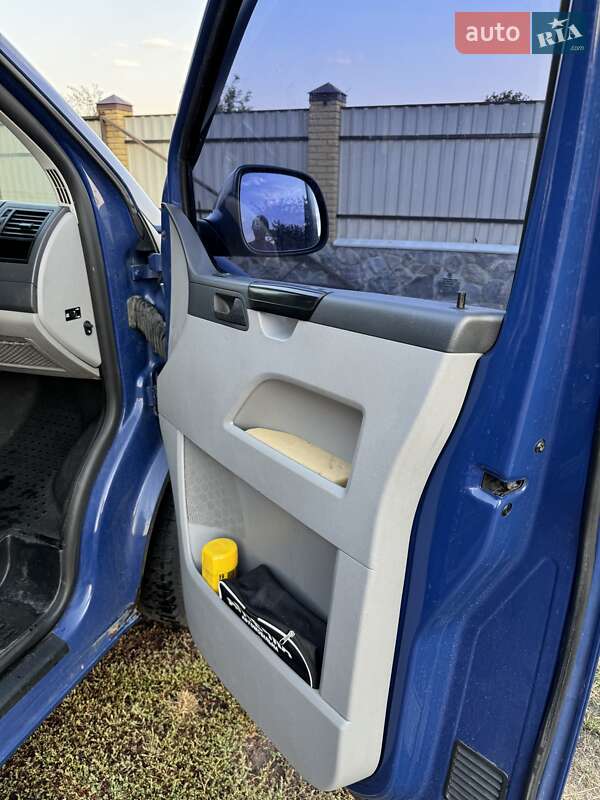 Минивэн Volkswagen Transporter 2010 в Сумах